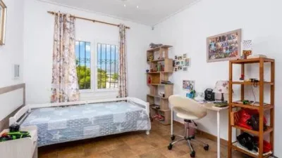 Chalet on Pintor Murillo Street photo 25