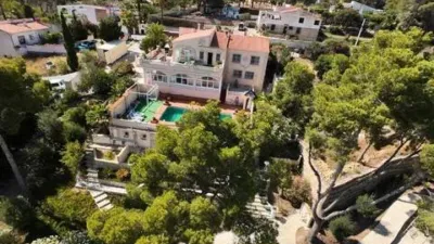Chalet on Pintor Murillo Street photo 49
