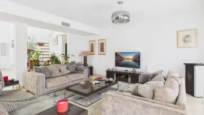 Penthouse in Núcleo photo 9
