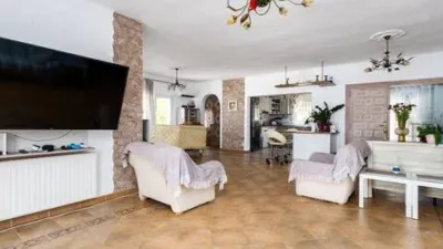Chalet on Pintor Murillo Street photo 21