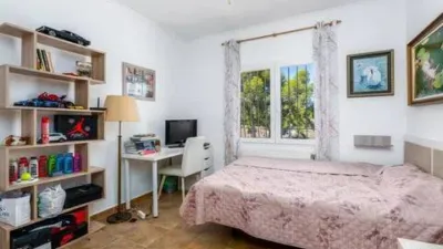 Chalet on Pintor Murillo Street photo 27
