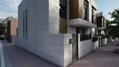 Terraced house on Calle Bajo Aragon, No Number photo 22