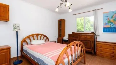 Chalet on Pintor Murillo Street photo 39