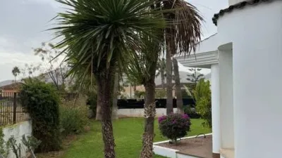 Chalet on Carrer de Fuerteventura photo 49