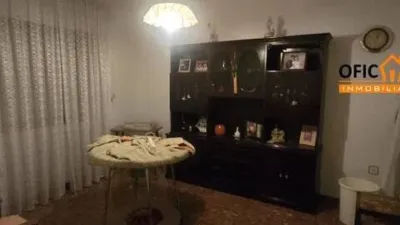 Chalet in Villanueva de La Reina photo 9