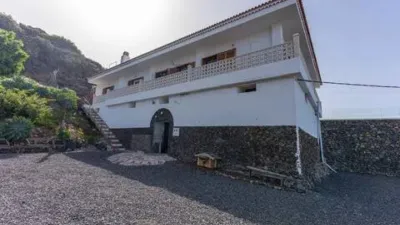 Chalet on Calle del Campo Santo S-N photo 129
