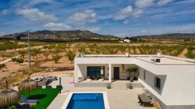Chalet in Camarillas photo 15