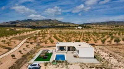 Chalet in Camarillas photo 14