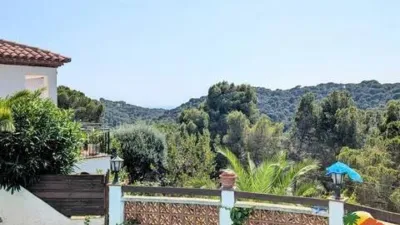 Chalet on Carrer Versalles photo 26