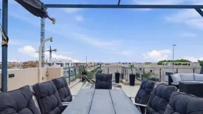 Penthouse on Calle de Lila photo 32