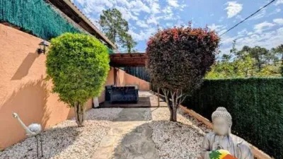 Chalet on Carrer de Tordera photo 34