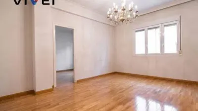 Apartment in Palacio photo 2