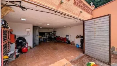 Chalet on Carrer de Tordera photo 44