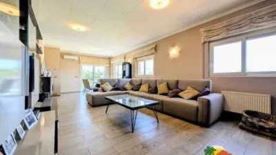 Chalet on Carrer de Tordera photo 10
