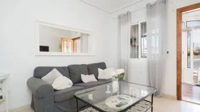 Apartment on Avenida del Sur Street, No Number photo 11