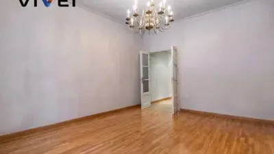 Apartment in Palacio photo 4