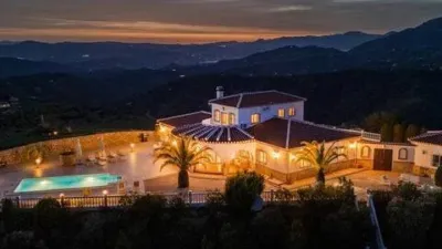 Chalet in Canillas de Albaida photo 3