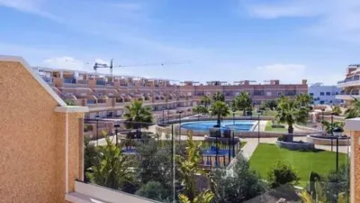 Townhouse on Avinguda de Mare Nostrum photo 5