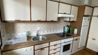 Apartment in Lutxana-Llano photo 4