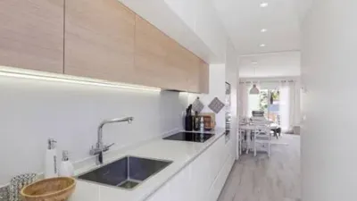 Townhouse on Avinguda de Mare Nostrum photo 13