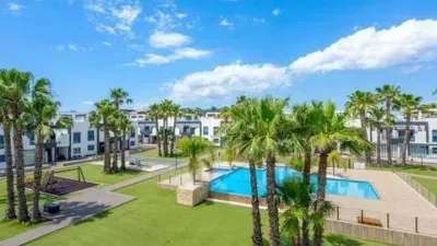Top-floor apartment in Orihuela Costa photo 3