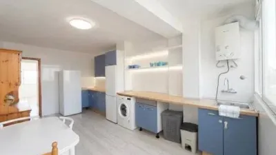 Flat on Calle de la Prosperidad photo 5