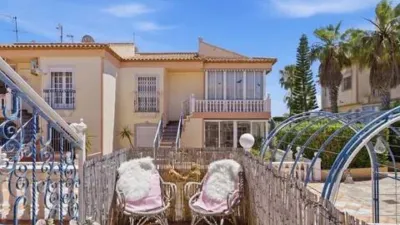 Flat on Carrer la Sagra photo 34