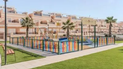 Townhouse on Avinguda de Mare Nostrum photo 43