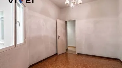 Apartment in Palacio photo 8