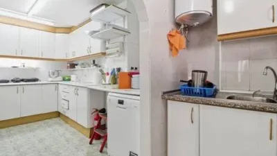Apartment on Hermanos Bazán Street photo 13