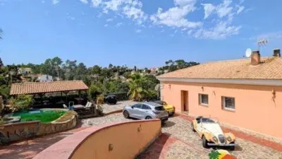 Chalet on Carrer de Tordera photo 4