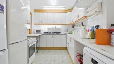 Apartment on Hermanos Bazán Street photo 14