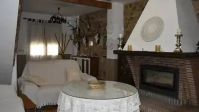 Chalet in Baños de La Encina photo 3
