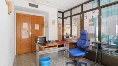 Apartment on Hermanos Bazán Street photo 21