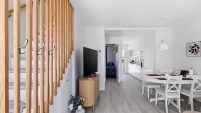 Townhouse on Avinguda de Mare Nostrum photo 10