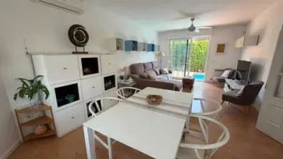 Chalet on Carrer Cap de Salou photo 12