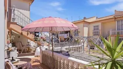 Flat on Carrer la Sagra photo 33