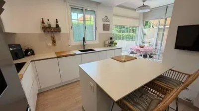 Chalet on Carrer Cap de Salou photo 15