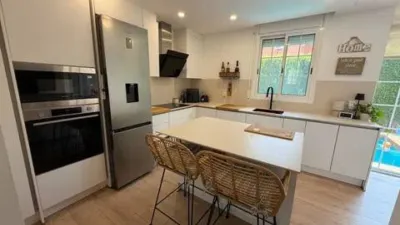Chalet on Carrer Cap de Salou photo 16