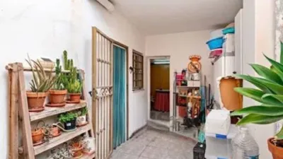 Terraced House on Juan de la Cierva Street photo 5