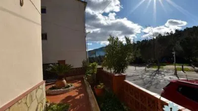 Chalet in Torrelles de Llobregat photo 30