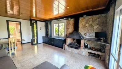 Chalet on Carrer de Maria Fortuny photo 5