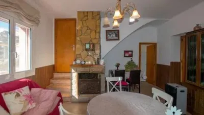 Chalet in Torrelles de Llobregat photo 4