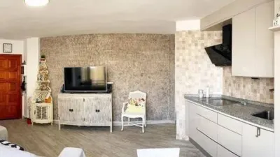 Apartment on Ripalda Street photo 4