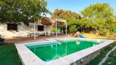 Chalet in Castilblanco de los Arroyos photo 8