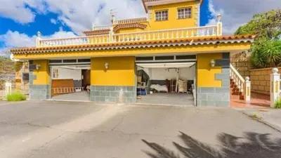Chalet on Carretera de los Abrigos photo 3