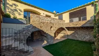 Chalet in Palau-Saverdera photo 2