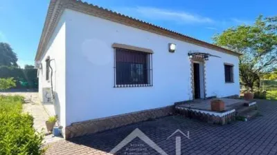 Chalet in Castilblanco de los Arroyos photo 3
