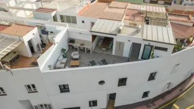 Chalet on Calle Baja Fuera photo 3