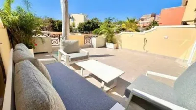 Apartment on Calle Meandro photo 2
